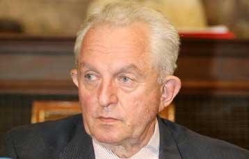 Κόντρα Βουρλούμη – ΕΕΤΤ για τις υποδομές του ΟΤΕ στους εναλλακτικούς παρόχους