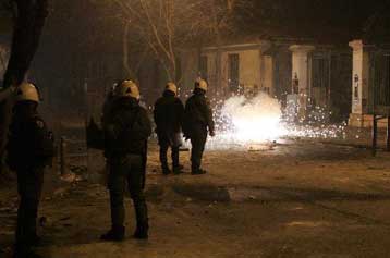 Σοβαρά επεισόδια στην Αθήνα κατά το πανεκπαιδευτικό συλλαλητήριο