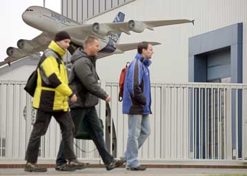 Η Airbus προτίθεται να καταργήσει 3.700 θέσεις εργασίας μόνο στη Γερμανία