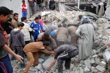 Η Αλ Κάιντα στο Ιράκ απειλεί με αντίποινα για βιασμούς γυναικών