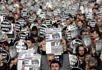 Λάθος η αναγνώριση της αρμενικής Γενοκτονίας, λέει Tούρκος καθηγητής στους Washington Times