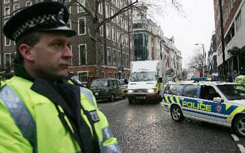 Στο χειρότερο επίπεδο μετά την 11η Σεπτεμβρίου η εξτρεμιστική απειλή για τη Βρετανία