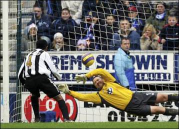 Η Τότεναμ συνέτριψε την Μπόλτον, νίκες για Μπλάκμπερν και Γουίγκαν