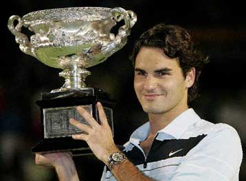 Αλλη μια ιστορική κορυφή κατέκτησε ο Ρότζερ Φέντερερ
