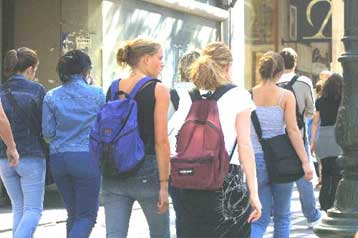 Οι νέοι «γνωρίζουν τη χώρα τους» με το πρόγραμμα του υπουργείου Τουριστικής Ανάπτυξης