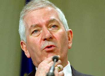 Πολλές ευρωπαϊκές κυβερνήσεις εμποδίζουν τις εξαγορές, λέει η Κομισιόν