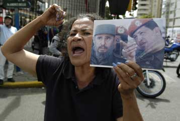 «Κερδίζω έδαφος» δήλωσε ο Φιντέλ Κάστρο σε ραδιοφωνική συζήτηση με τον Ούγκο Τσάβες