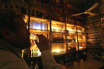 Οι Έλληνες είναι πιο νηφάλιοι σε σχέση με άλλους Ευρωπαίους