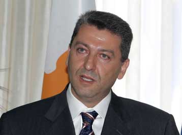 Διαμαρτύρεται η Αγκυρα για τη συμφωνία αμυντικής συνεργασίας Κύπρου-Γαλλίας