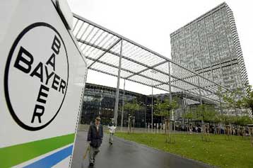 Σε 6.000 απολύσεις ανακοίνωσε ότι προχωρά η Bayer