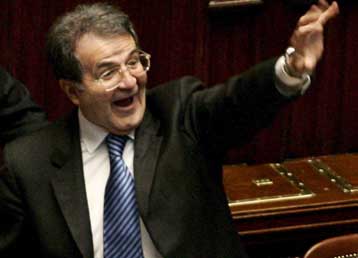 Ψήφο εμπιστοσύνης από τη Βουλή εξασφάλισε ο Ρομάνο Πρόντι