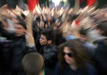 Σε τεντωμένο σχοινί η Παιδεία με το νόμο-πλαίσιο καθ όδον προς ψήφιση