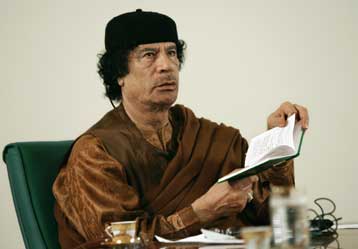 «Δεν αποζημιωθήκαμε για την εγκατάλειψη των πυρηνικών» διαμαρτύρεται ο Καντάφι