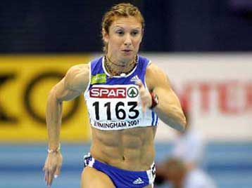 Στους τελικούς του μήκους και των 60 μέτρων πέρασαν Τσάτουμας και Θάνου