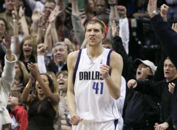 Ασταμάτητοι οι Μάβερικς έφτασαν τις 15 σερί νίκες με 103-98 επί των Μάτζικ