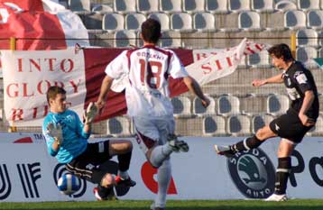 Σε τροχιά Ευρώπης ο ΟΦΗ με 2-1 στο «Αλκαζάρ», σε μπελάδες η Λάρισα