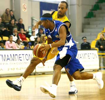 Στο… παιχνίδι των πλέι οφ το Μαρούσι με 63-62 επί του Αιγάλεω