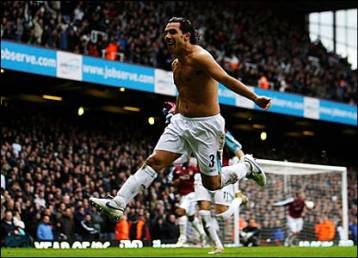 Στο φινάλε οι «πετεινοί» κάρφωσαν τα «σφυριά», ήττα για την Μπόλτον