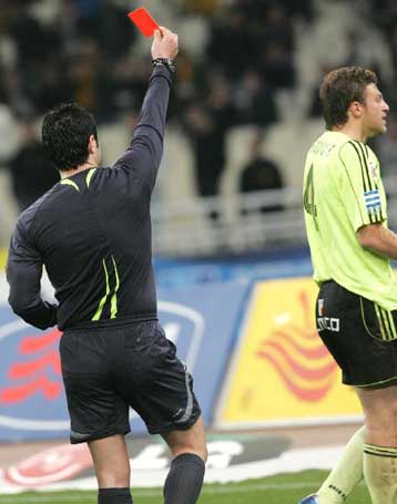 Στη διάθεση της ΚΕΔ ο Δαλούκας για τα «φαλτσοσφυρίγματα» στο ΑΕΚ-Αρης