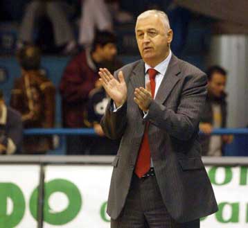 Η Ρεάλ Μαδρίτης μεγάλο φαβορί για τετράδα, παραιτήθηκε ο Σάκοτα από τον Ερυθρό Αστέρα