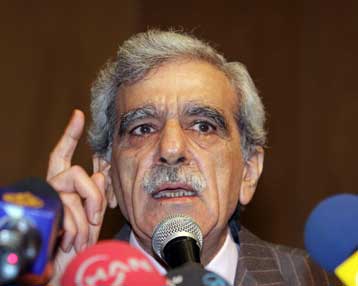 Σε φυλάκιση έξι μηνών καταδικάστηκε Κούρδος πολιτικός στην Τουρκία