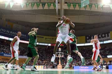 Ο Ολυμπιακός υποδέχεται την Παρτιζάν, την Πέμπτη σειρά παίρνουν Παναθηναϊκός, Αρης