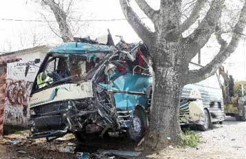 Δώδεκα τραυματίες σε τροχαίο ατύχημα με λεωφορείο των ΚΤΕΛ Χαλκιδικής