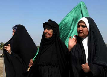 Τουλάχιστον 30 νεκροί από βομβιστική επίθεση σε καφετέρια στο Ιράκ