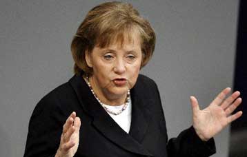 Διατλαντικές σχέσεις και αμερικανική «ασπίδα» στο δείπνο των Ευρωπαίων ηγετών