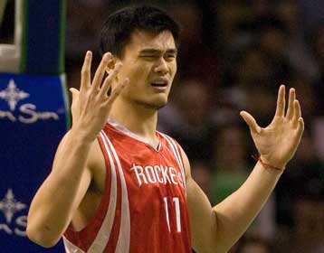 Σπουδαία εκτός έδρας νίκη των Ρόκετς επί των Σέλτικς χωρίς όμως Σπανούλη-Τσακαλίδη