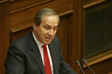 Στη Βουλή το ν/σ για την εισοδηματική πολιτική του 2007 και τη φορολογία στα ακίνητα