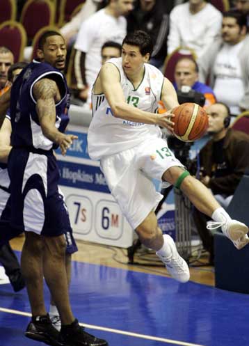 Νίκη πρωτιάς του Παναθηναϊκού στην Πόλη, εκτός οκτάδας ο Αρης με ήττα στην Μόσχα