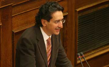 Κοινοβουλευτική αντιπαράθεση για τα έκτροπα στο συλλαλητήριο της Πέμπτης