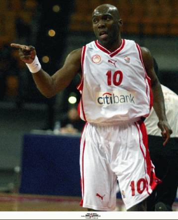 Με σύνθεση… ξεκούρασης ο Ολυμπιακός επικράτησε 74-60 της Ολύμπιας στο ΣΕΦ