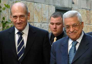 «Υποταγή» στο Ισραήλ καταλογίζει στη Χαμάς ο Αλ Ζαουάχρι