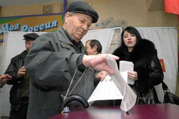 Νίκη για κόμματα προσκείμενα στο Κρεμλίνο διαφαίνεται στις περιφερειακές εκλογές