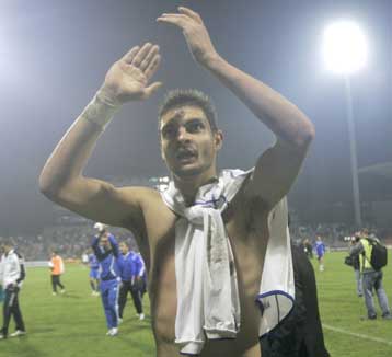 Τραυματίστηκε ο Χαριστέας, αμφίβολος για το ματς της εθνικής με την Τουρκία