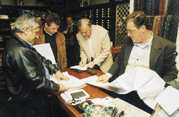 «Τελεσίγραφο» της Εφορίας σε 570.000 οφειλέτες