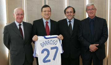 Μάντσεστερ Γιουνάιτεντ εναντίον Μικτής Ευρώπης για τα 50 χρόνια της συνθήκης της Ρώμης