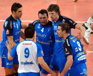 Τρίτος στη βαθμολογία ο Ηρακλής με 3-0 σετ επί της Ορεστιάδας