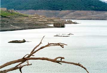 Μέτρα κατά λειψυδρίας, πυρκαγιών και μπλακ άουτ ανακοινώνει η κυβέρνηση
