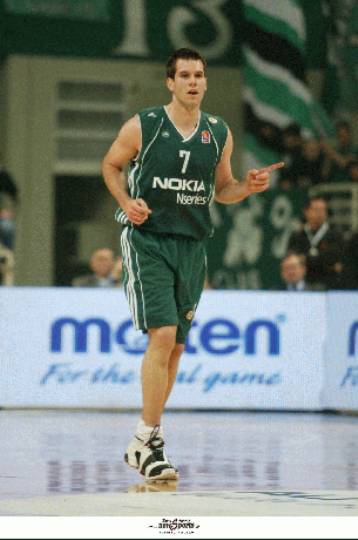 Θέλει να μείνει για πολλά χρόνια στον Παναθηναϊκό ο Σάνι Μπετσίροβιτς