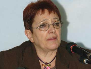 O νόμος για τα ΑΕΙ μπορεί να ανατραπεί, υποστηρίζει η Αλέκα Παπαρήγα