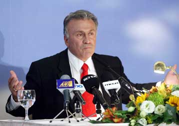 Πρωτοβουλία Ψωμιάδη για λύση στο διοικητικό πρόβλημα της ΠΑΕ Ηρακλής