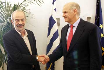 Την πρότασή του για απόσυρση του νόμου-πλαισίου έθεσε στον Γ.Παπανδρέου ο Αλ.Αλαβάνος