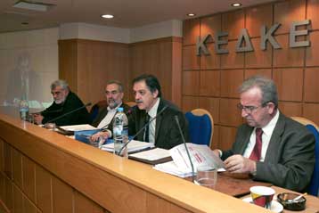 Νέα αντιπαράθεση ΚΕΔΚΕ – Παυλόπουλου για τα οικονομικά της Τοπικής Αυτοδιοίκησης