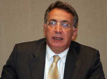 Φωτιές άναψε αναφορά του επικεφαλής της Attica Βank για κίνδυνο να κλείσει η τράπεζα