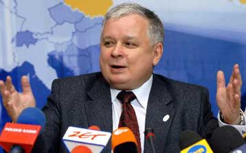 Η Πολωνία «εξοστρακίζει» από τη δημόσια ζωή συνεργάτες του κομμουνιστικού καθεστώτος