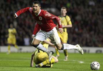 Επιμένουν οι Ισπανοί για τη μεταγραφή του Κριστιάνο Ρονάλντο στη Ρεάλ