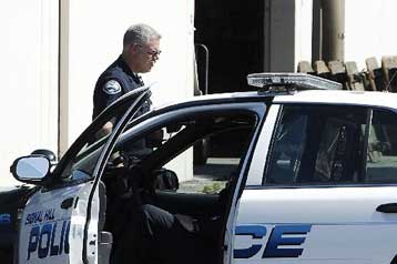 Γιαγιάδες κατηγορούμενες για φόνους στις ΗΠΑ με το βλέμμα σε …ασφάλειες ζωής